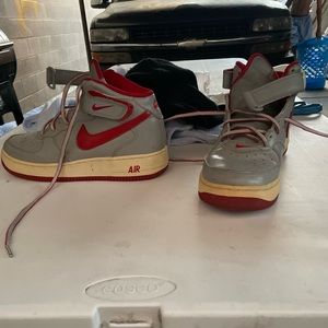 Alr force high size 9